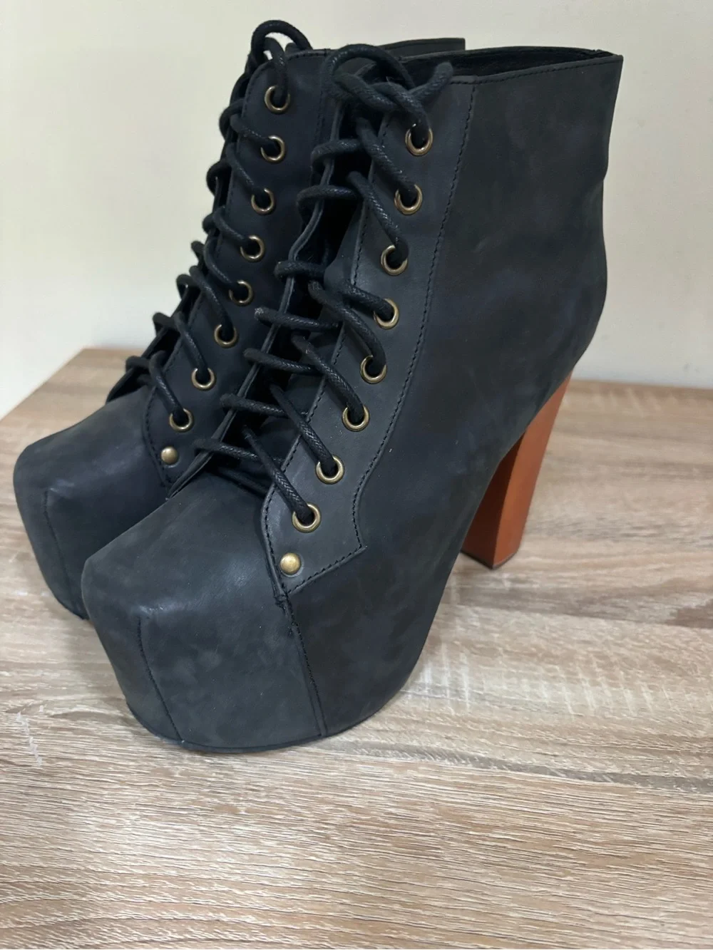 Jeffrey Campbell high platform